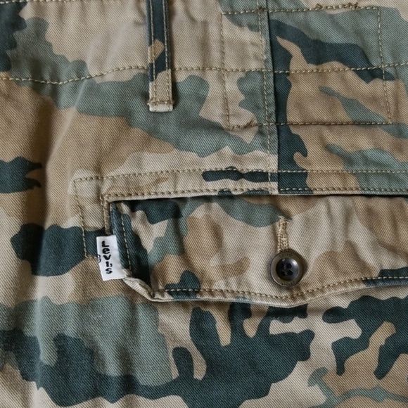 Levis Camu Jean's Sz 33x30 Mens - Picture 7 of 8